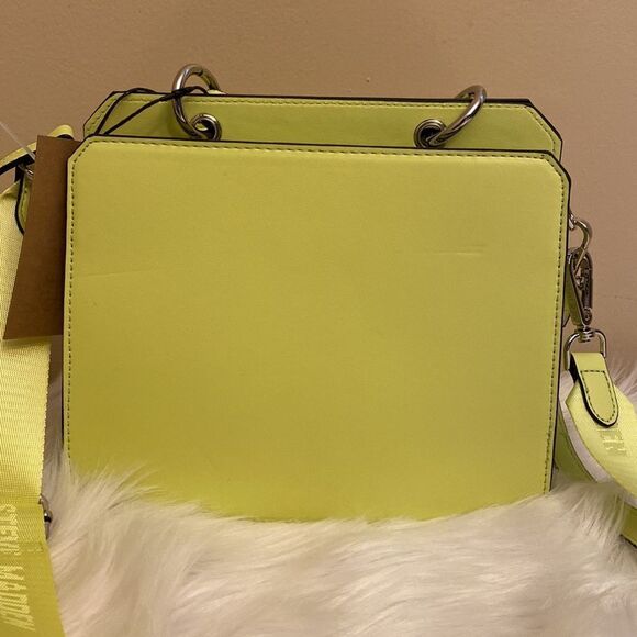 NWT Steve Madden (Bevelyn) Crossbody Bag w/Airpod Pouch - Lime Green*New Color* - Picture 11 of 13